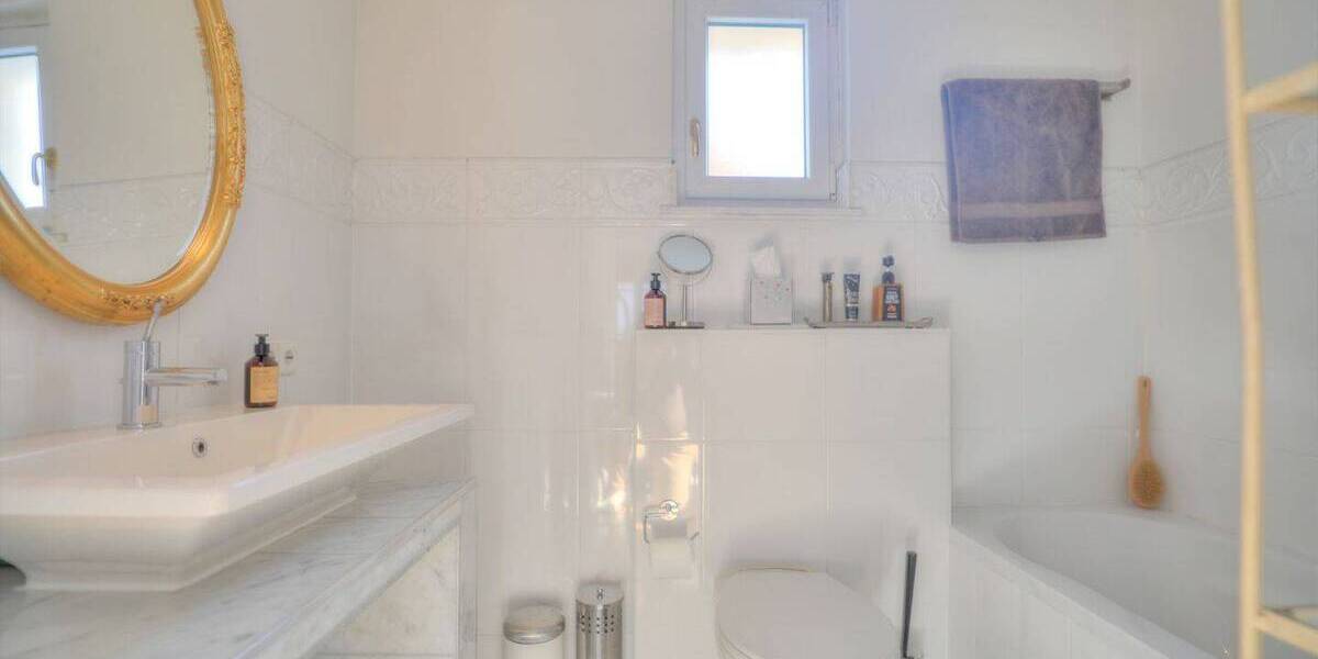 Einfamilienhaus Heilbronn Sontheim - 8 Zimmer, 156 m&sup2;, 745.000&euro; | Angebot:26139947