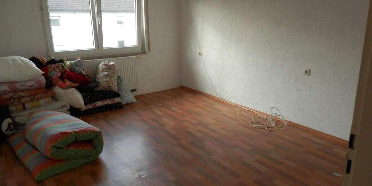 Etagenwohnung Ludwigsburg Eglosheim - 3 Zimmer, 63 m&sup2;, 260.000&euro; | Angebot:24823679