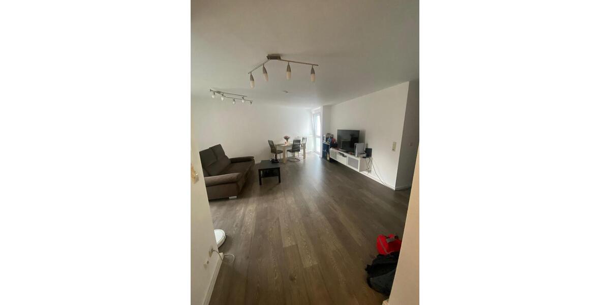 Erdgeschoßwohnung Bad Friedrichshall - 3 Zimmer, 82 m&sup2;, 1.100&euro; | Angebot:26344909