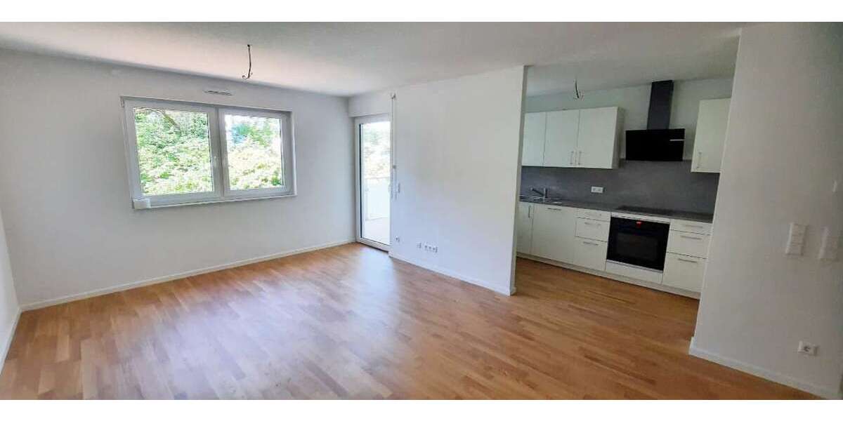 Etagenwohnung Backnang - 3 Zimmer, 84 m&sup2;, 1.355&euro; | Angebot:25385520