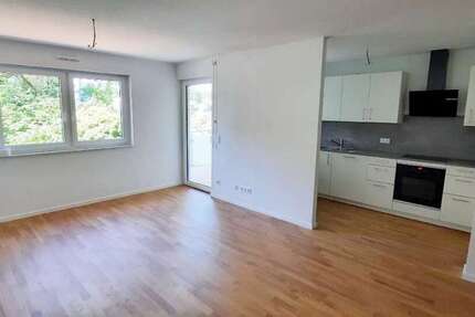 Wohnung Backnang - 3 Zimmer, 84 m&sup2;, 1.355&euro; | Angebot:25385520
