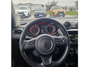 Suzuki Swift 1.2 Dualjet Hybrid Comfort+ 18.557 km 15.990 &euro; Obrigheim-Asbach 74847