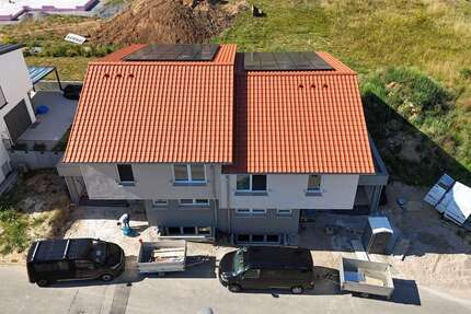 Haus Oedheim - 7 Zimmer, 196 m&sup2;, 2.740&euro; | Angebot:27005000