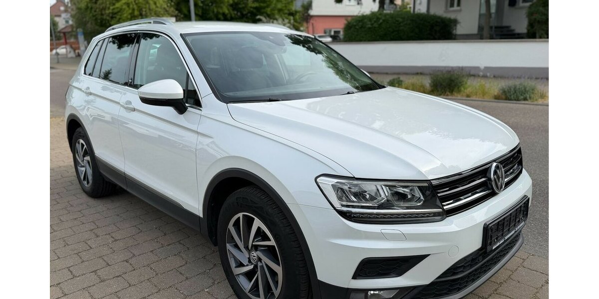 VW Tiguan 1.4 TSI BMT ´´Sound´´ Navi ACC AHK 100.000 km 16.990 &euro; Neckarsulm 74172