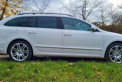 Skoda Superb 107.041 km 9.511 &euro; Oedheim-Degmarn 74229