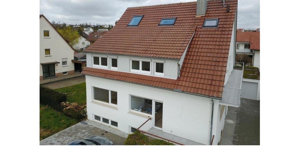 Dachgeschoßwohnung Kirchheim am Neckar - 1.5 Zimmer, 33 m&sup2;, 825&euro; | Angebot:26687964