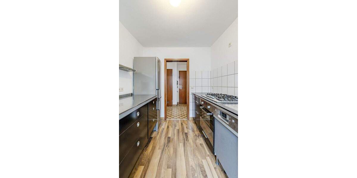 Etagenwohnung Ludwigsburg Neckarweihingen - 3 Zimmer, 77 m&sup2;, 249.000&euro; | Angebot:25142306