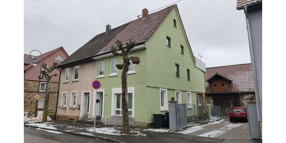 Einfamilienhaus Güglingen - 8 Zimmer, 150 m&sup2;, 298.000&euro; | Angebot:24588294