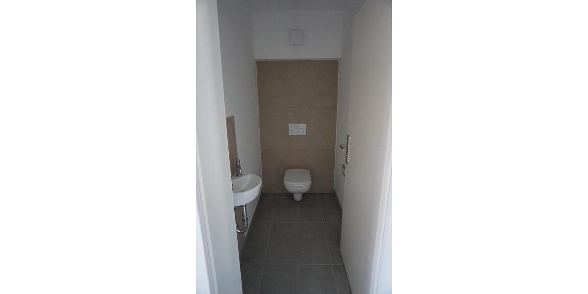Etagenwohnung Ludwigsburg Hoheneck - 3 Zimmer, 94 m&sup2;, 1.590&euro; | Angebot:27570582