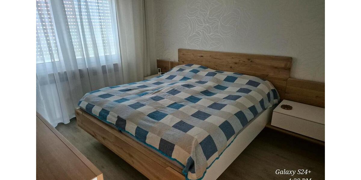 Etagenwohnung Freiberg am Neckar - 4.5 Zimmer, 94 m&sup2;, 350.000&euro; | Angebot:26817820