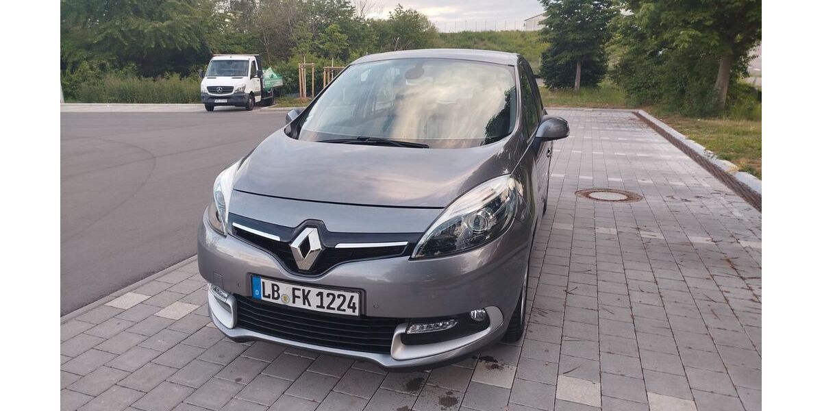 Renault Scenic 120.000 km 4.300 &euro; Affalterbach 71563