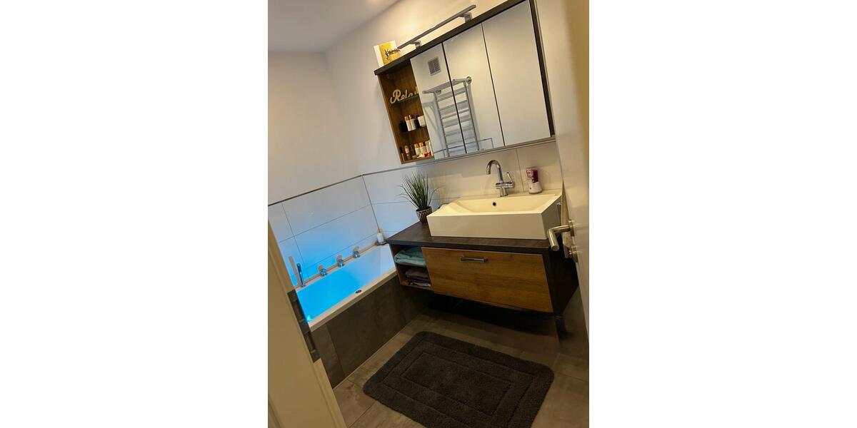 Schöne 4,5 Zimmer Terrassenwohnung in HNSontheim 4.5 zimmer