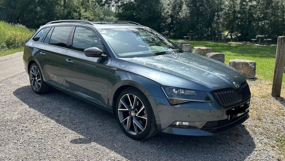 Skoda Superb 168.000 km 20.800 € Neuenstein 74632