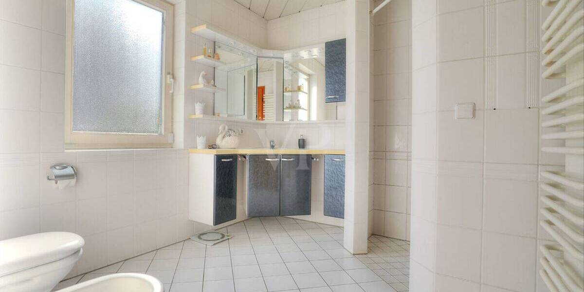 Einfamilienhaus Heilbronn / Böckingen Böckingen - 1 Zimmer, 213 m&sup2;, 945.000&euro; | Angebot:26204109