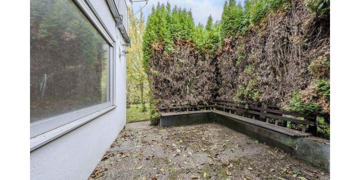 Doppelhaushälfte mit traumhafter Terrasse 7 zimmer