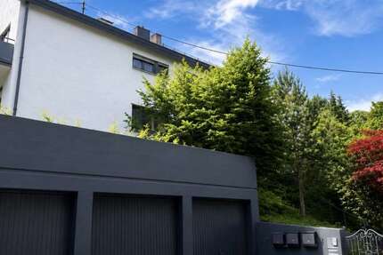 Haus Ludwigsburg Oßweil - 12 Zimmer, 244 m&sup2;, 890.000&euro; | Angebot:26827544