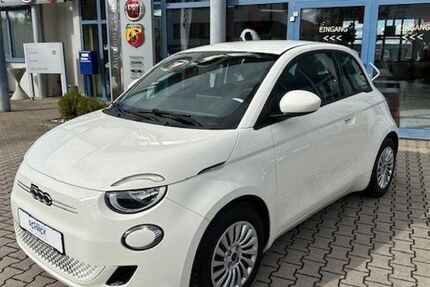 Fiat 500e 16.411 km 16.990 &euro; Weinsberg 74189