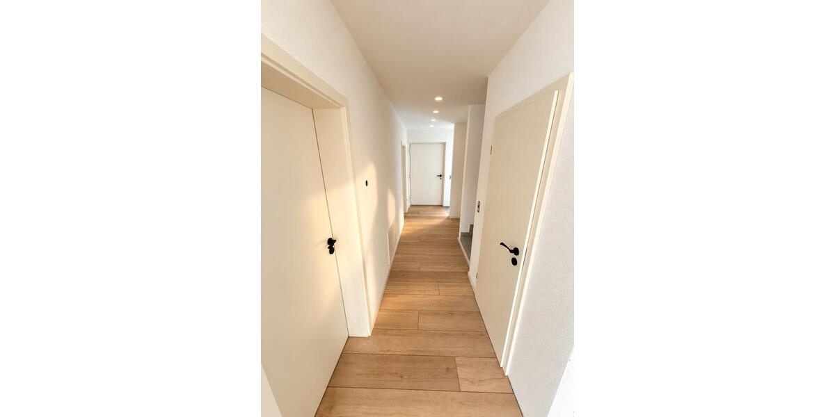 Doppelhaushälfte Forchtenberg - 6 Zimmer, 144 m&sup2;, 1.750&euro; | Angebot:27643041