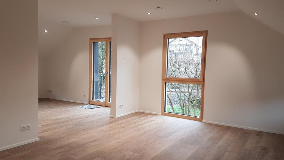 Doppelhaushälfte Bad Friedrichshall - 4.5 Zimmer, 140 m&sup2;, 1.585&euro; | Angebot:26616551