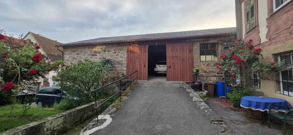 Mehrfamilienhaus, Wohnhaus Öhringen - 7 Zimmer, 149.000&euro; | Angebot:21097687
