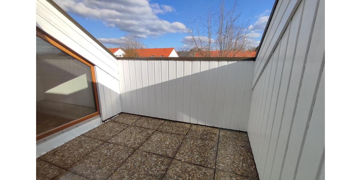 Dachgeschoßwohnung Öhringen - 2 Zimmer, 51 m&sup2;, 660&euro; | Angebot:25452089