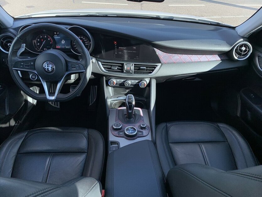 Giulia Super