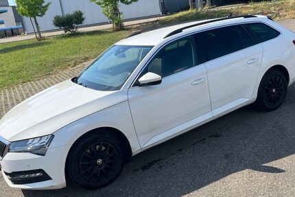Skoda Superb 237.000 km 11.990 &euro; Ludwigsburg 71642
