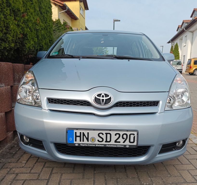 Corolla Verso