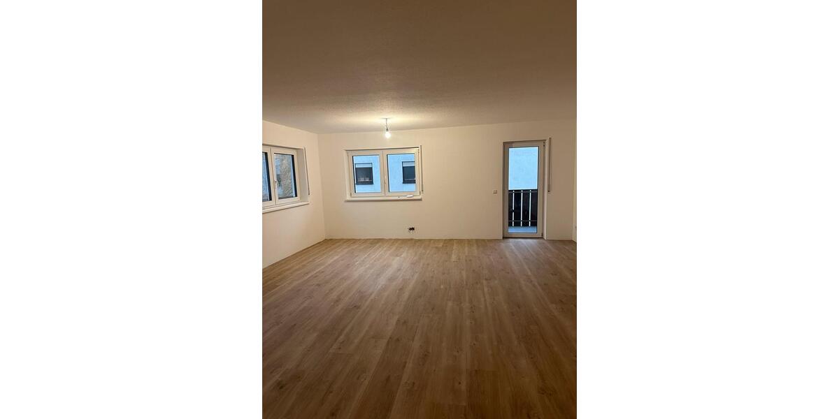 Etagenwohnung Kirchardt - 3 Zimmer, 89 m&sup2;, 250.000&euro; | Angebot:26141180