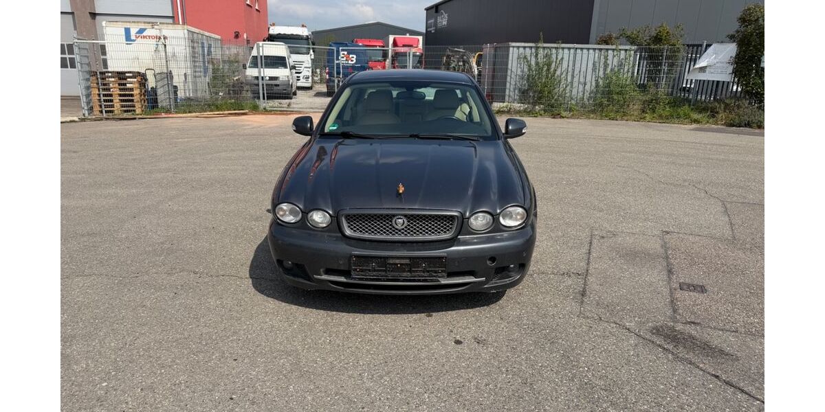 Jaguar X-Type 308.000 km 2.750 &euro; Markgröningen 71706