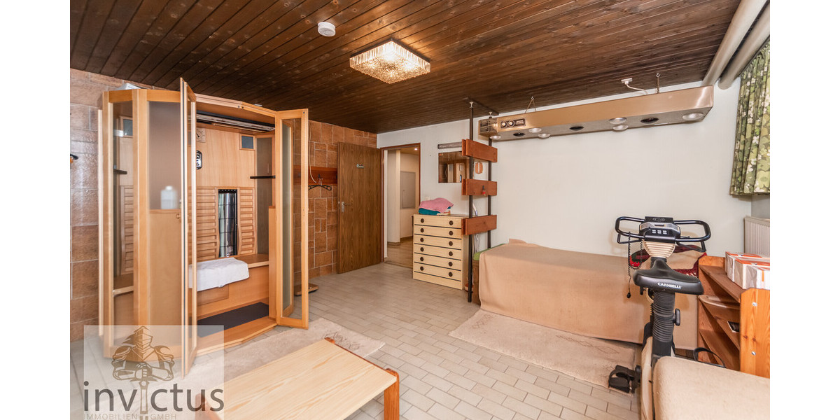 Ein Zuhause, das Größe zeigt – lichtdurchflutet, elegant, und einfach cool - mit Garten und Garage in ruhiger Lage 10 zimmer