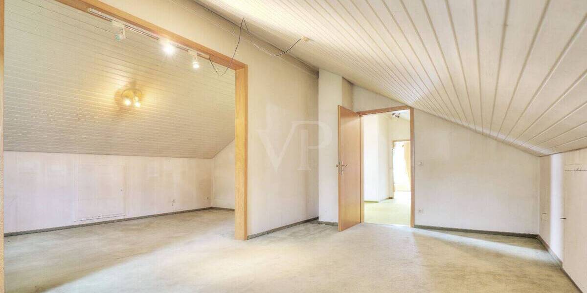 Einfamilienhaus Schwaigern - 6 Zimmer, 144 m&sup2;, 495.000&euro; | Angebot:26684509