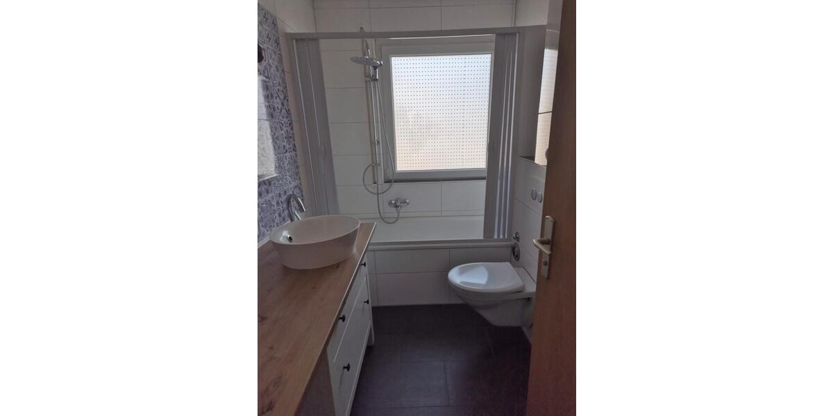 Erdgeschoßwohnung Ludwigsburg Eglosheim - 3 Zimmer, 70 m&sup2;, 280.000&euro; | Angebot:26957500