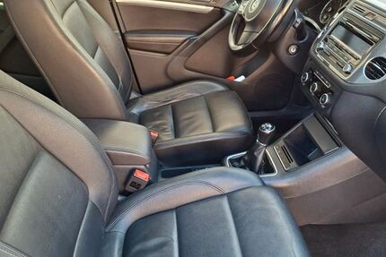 VW Tiguan 84.600 km 7.900 &euro; Sinsheim 74889