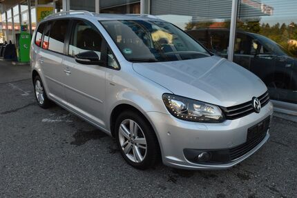 VW Touran 261.000 km 6.790 &euro; Offenau 74254