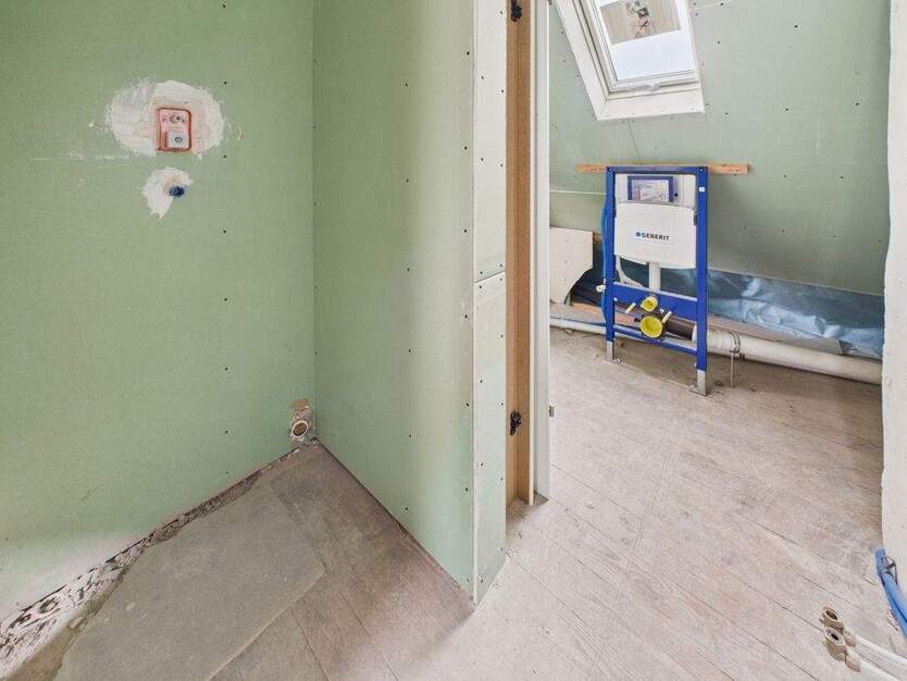 Ruhig gelegene familienfeundliche DHH im Herzen von Heilbronn mit Garage und kleinem Gärtchen 6 zimmer