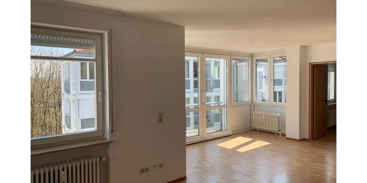 Etagenwohnung Backnang - 2 Zimmer, 47 m&sup2;, 665&euro; | Angebot:24029390
