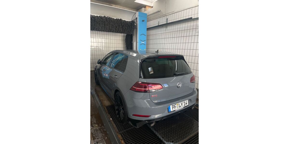 VW Golf 60.800 km 28.000 &euro; Sachsenheim 74343