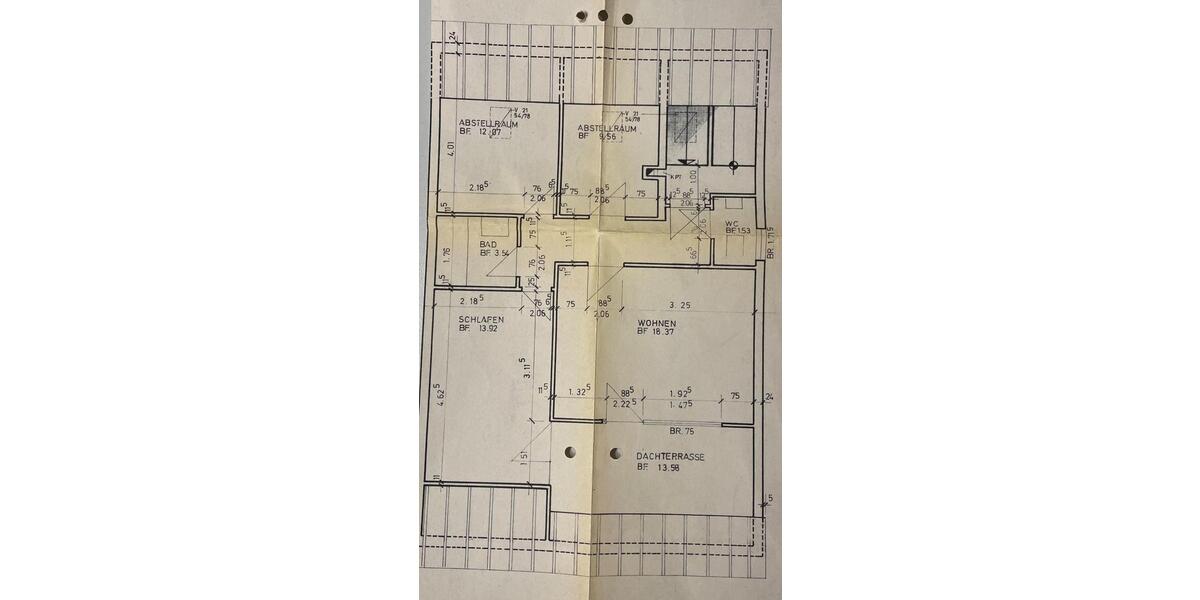 Dachgeschoßwohnung Heilbronn Horkheim - 3 Zimmer, 65 m&sup2;, 890&euro; | Angebot:24898562