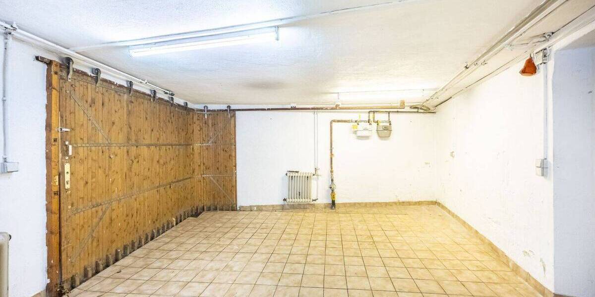 Mehrfamilienhaus, Wohnhaus Benningen am Neckar - 8 Zimmer, 208 m&sup2;, 498.000&euro; | Angebot:25698038