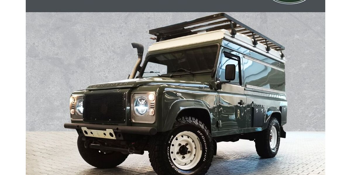 Land Rover Defender 238.100 km 39.900 € Asperg 71679