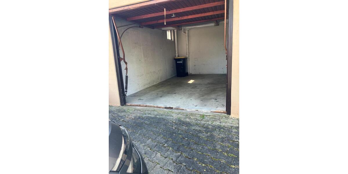 Etagenwohnung Weinsberg - 3.5 Zimmer, 85 m&sup2;, 280.000&euro; | Angebot:26898357