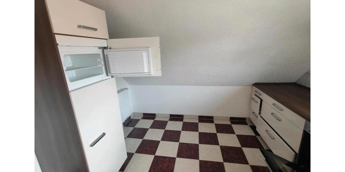 Dachgeschoßwohnung Neckarsulm - 3 Zimmer, 60 m&sup2;, 950&euro; | Angebot:26293139