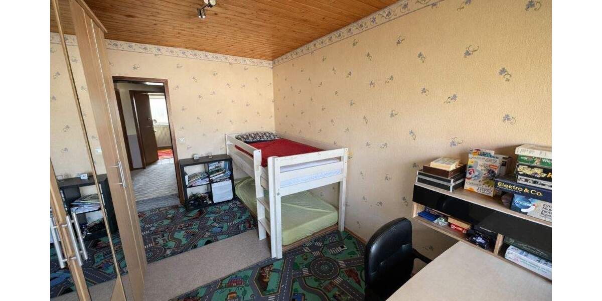 Reihenendhaus Sinsheim - 4 Zimmer, 110 m&sup2;, 329.000&euro; | Angebot:25693255