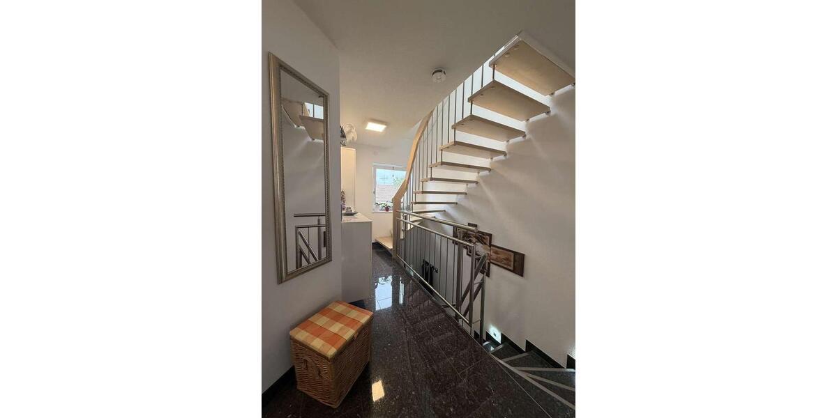 Einfamilienhaus Heilbronn Frankenbach - 4.5 Zimmer, 145 m&sup2;, 730.000&euro; | Angebot:26730240