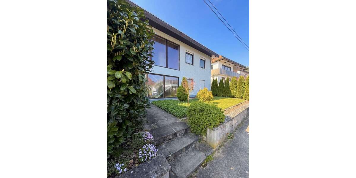 Einfamilienhaus Mosbach - 7 Zimmer, 160 m&sup2;, 499.000&euro; | Angebot:25883210