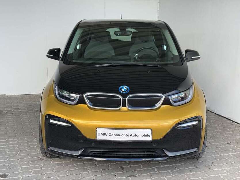 i3
