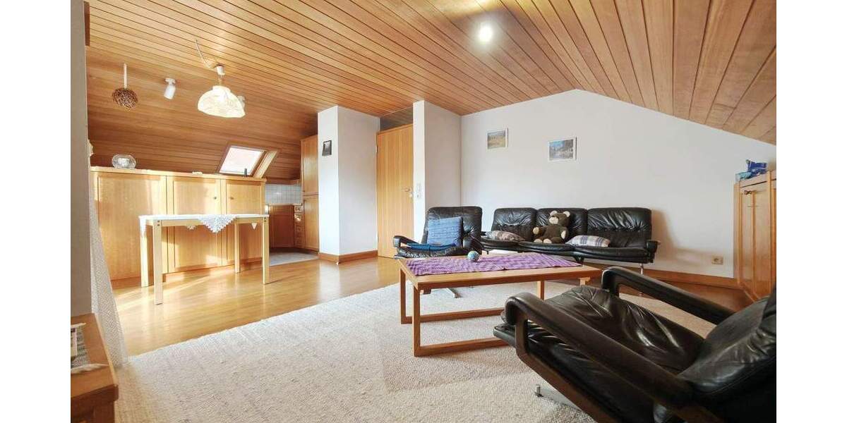 Vielfältig nutzbares 4-Familienhaus in gefragter Lage von Ludwigsburg-Pflugfelden 1 zimmer