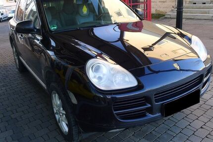 Porsche Cayenne 281.000 km 5.900 &euro; Heilbronn 74076