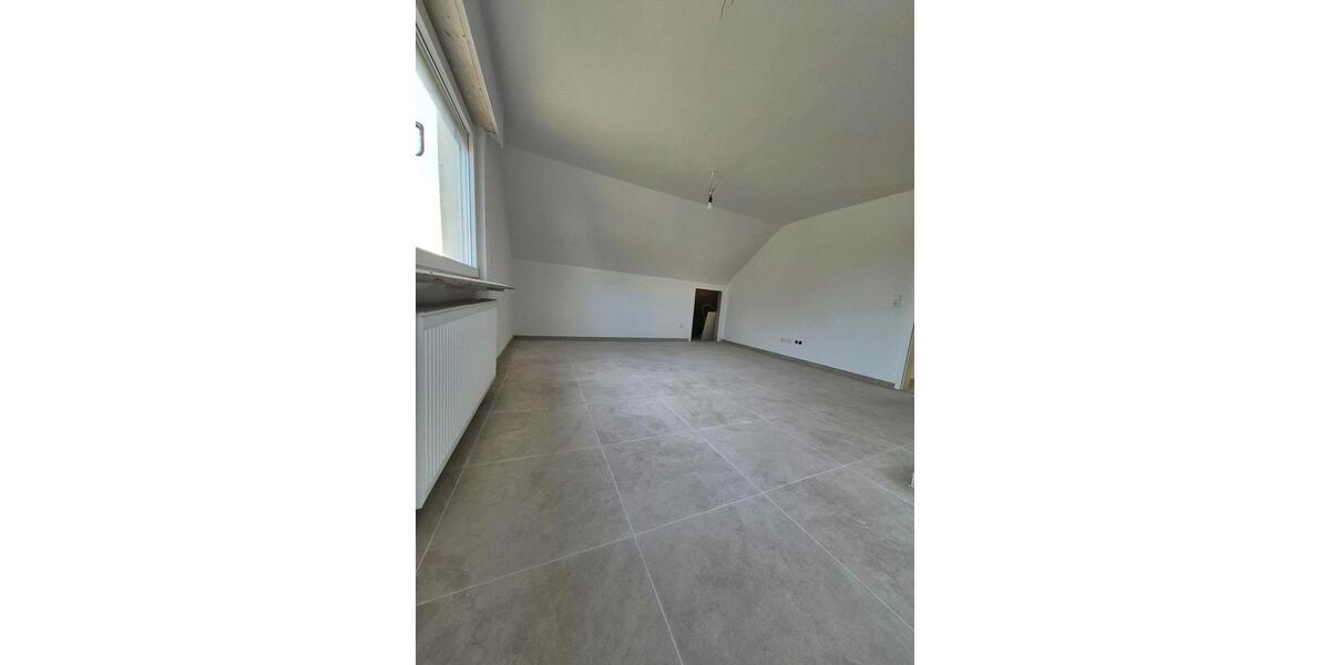 2- Zimmer. DG Wohnung Heilbronn 1 zimmer